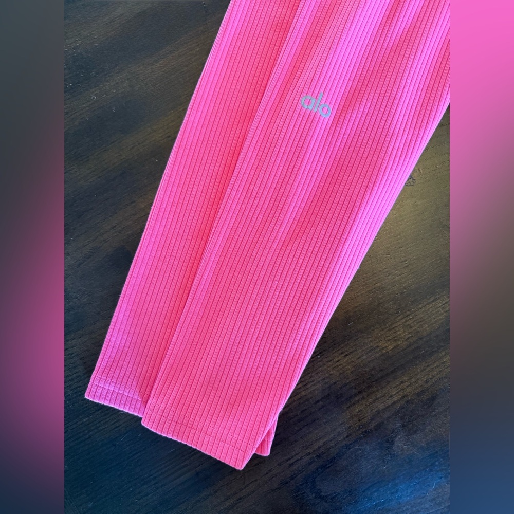 Alo Ribbed leggings - Picture 4 of 5